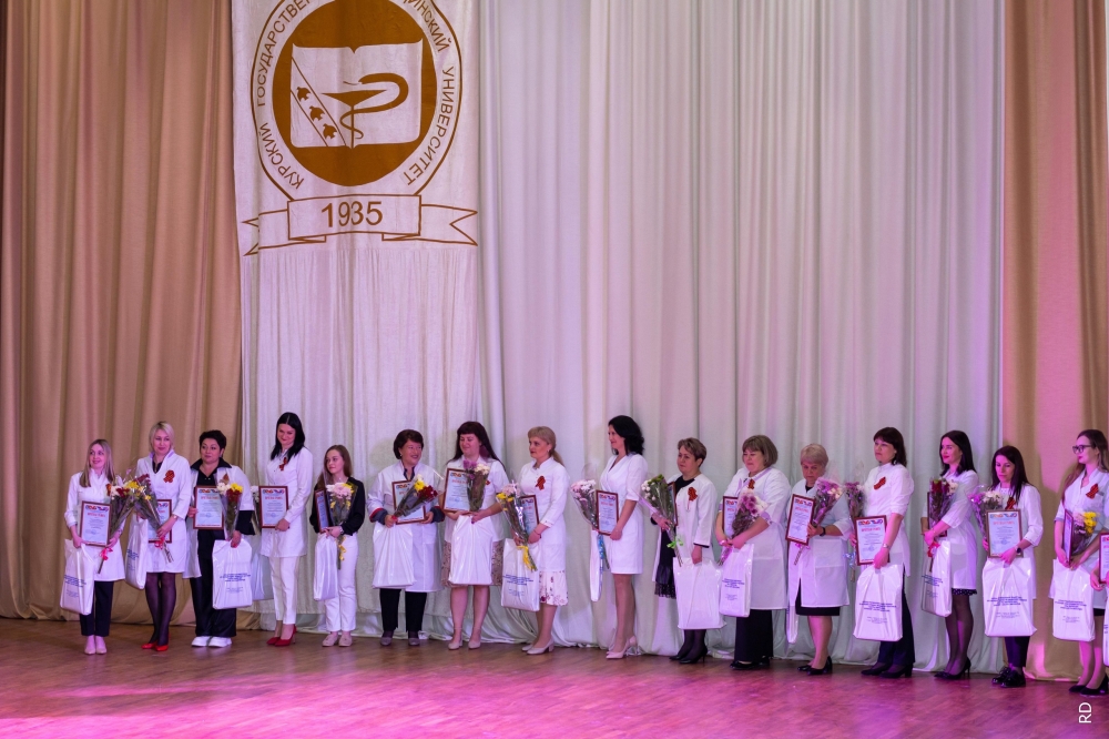 В Курске прошла  конференция, посвященная Международному дню медицинской сестры