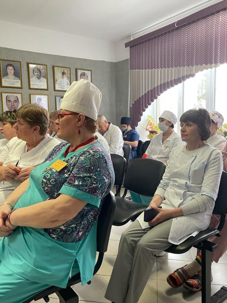 В Курской областной организации Профсоюза продолжается проведение мероприятий в рамках Всероссийской акции по оказанию практической помощи первичкам. 